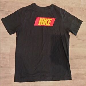 Nike Black T-Shirt Youth Size XL Red Neon Yellow Text Logo Graphic Casual Kids